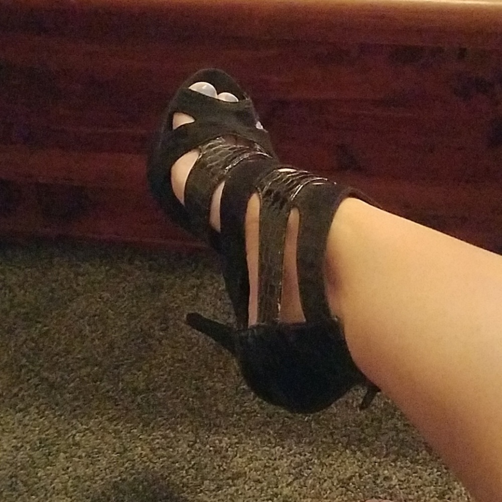 Womens heels